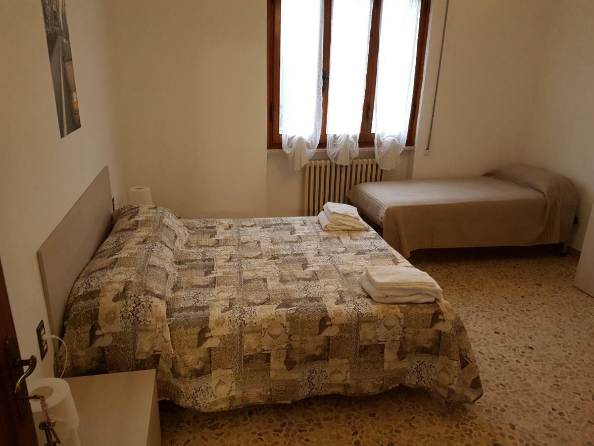 HOTEL B B BUSCEMI PISTOIA 3 Italia da 81 HOTELMIX